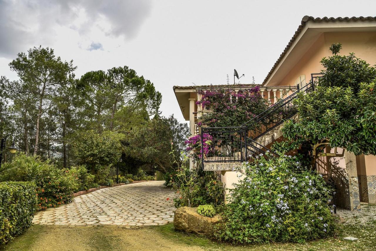 Agriresort Villa Bentivoglio Piazza Armerina Exteriör bild